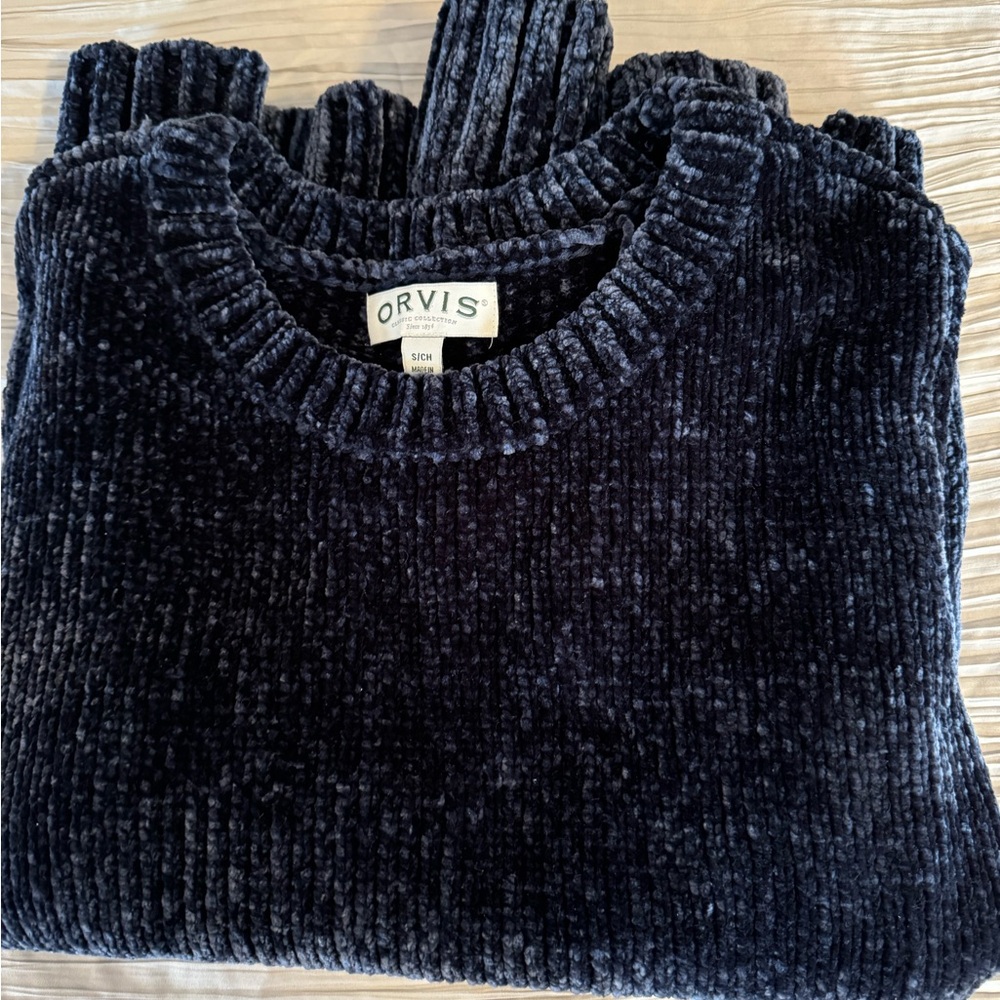 Orvis Navy Blue Sweater, size small